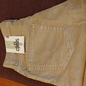 Levi's cords 559